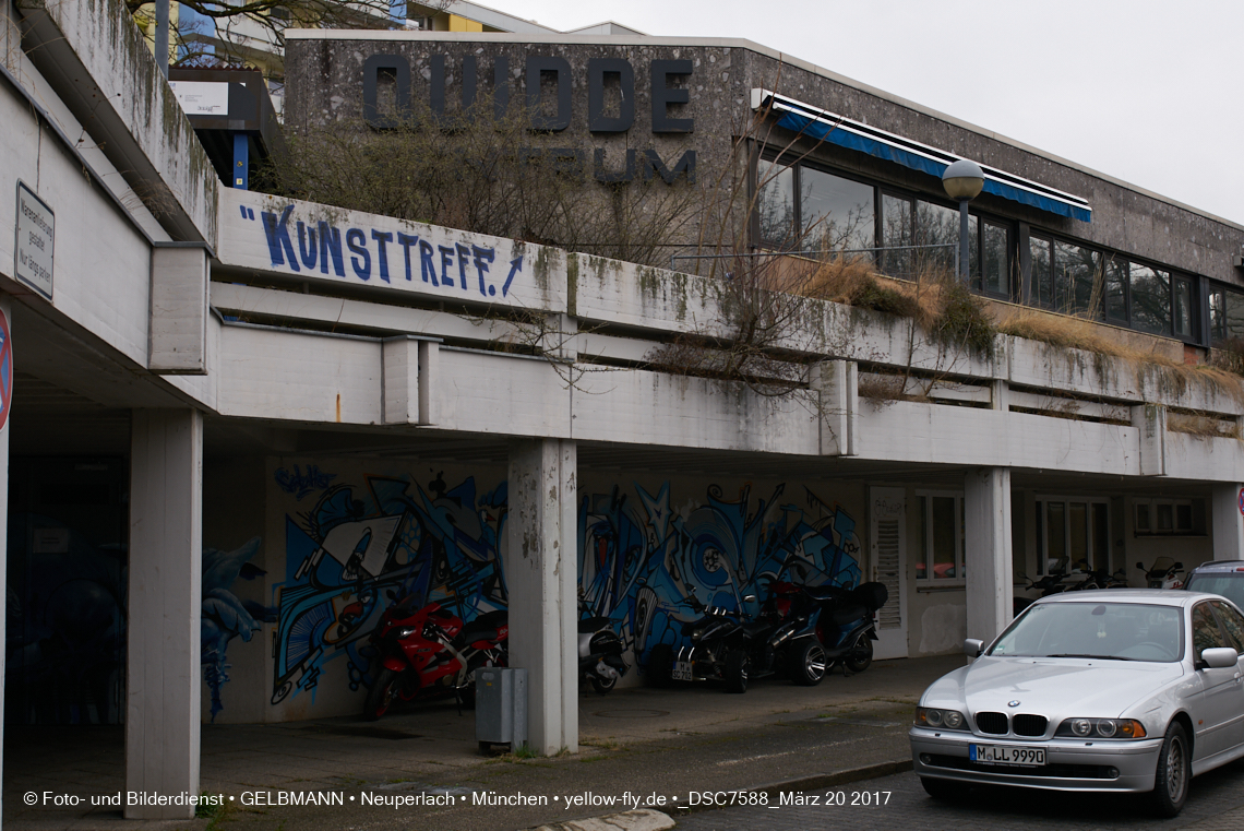 21.03.2017 - Abrissbaustelle Quiddezentrum in Neuperlach